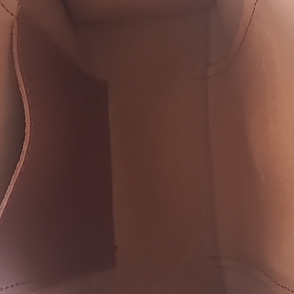 Portland Leather Lola Crossbody Tote Color: Sunkissed - Picture 9 of 15